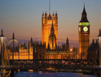 イギリスのおすすめ絶景スポット10選！中世の古都から大自然の神秘まで