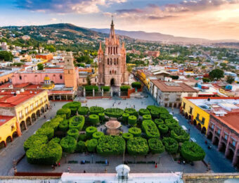 歴史と絶景に彩られた太陽の国メキシコであなたが訪れるべき10のスポット