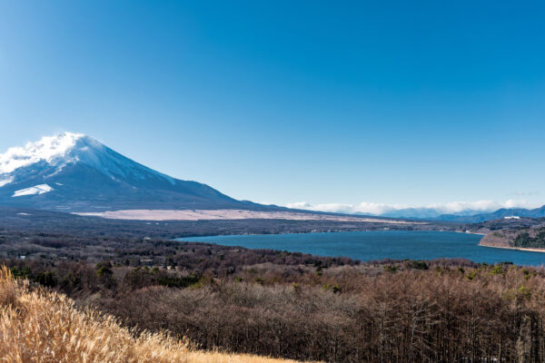 山中湖でおすすめの観光スポット15選！花の都公園からワカサギ釣りまで厳選して紹介