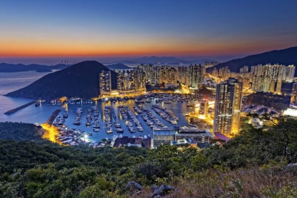 香港旅行の費用はどれくらい？安い時期は？2泊3日・3泊4日など宿泊日数ごとに予算を解説