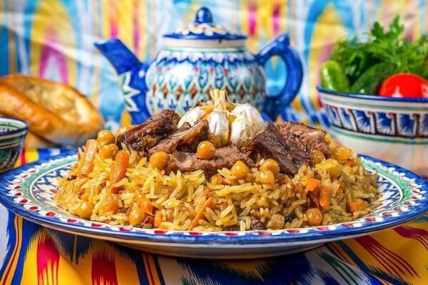 アゼルバイジャンの代表的な料理13選！定番料理・伝統料理からスイーツまで
