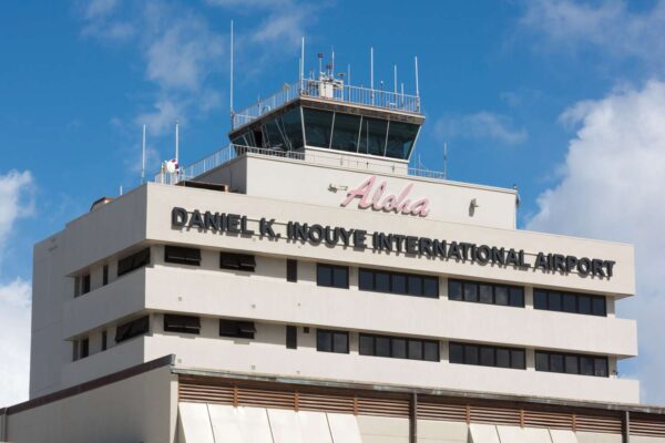 ハワイの空港を徹底解説！定番のダニエル・K・イノウエ国際空港やアクセス方法・行き方なども紹介