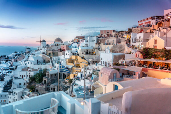ギリシャ旅行のベストシーズンはいつ？気候・気温やおすすめの服装などを紹介