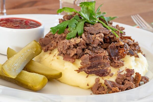 フィンランドの代表的な料理16選！定番料理・伝統料理からスイーツまで