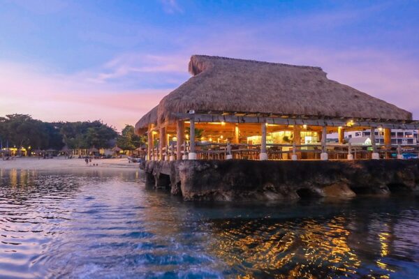 セブ島（マクタン島）のおすすめレストラン7選！絶景とグルメを堪能しよう